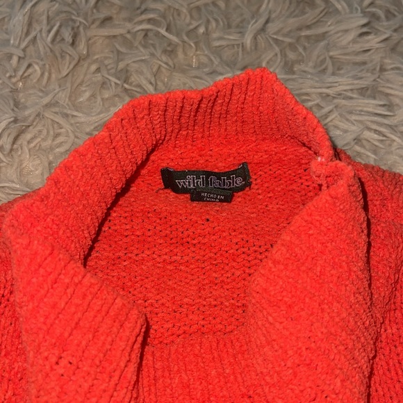 Orange Cropped Turtleneck Womens Knitted (Size M) - Picture 3 of 3